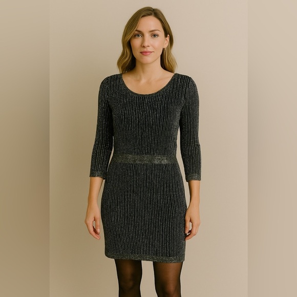 Adrianna Papell Sequin Dress with Tie Back - Size US 4 / EU 36, New with Tags - Picture 1 of 9